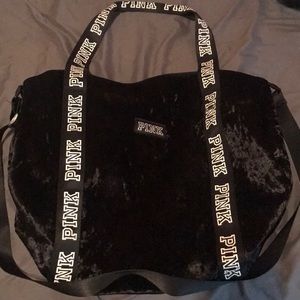 VS PINK VELVET BAG. NEVER USED.